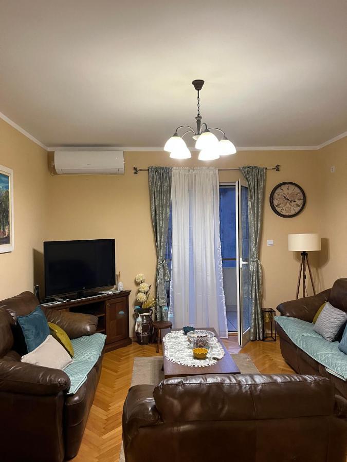Apartman Nina Kotor Exteriör bild