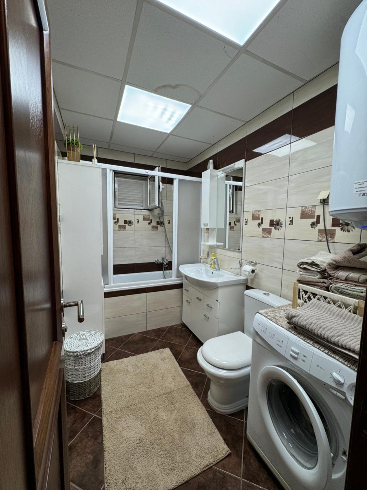 Apartman Nina Kotor Exteriör bild