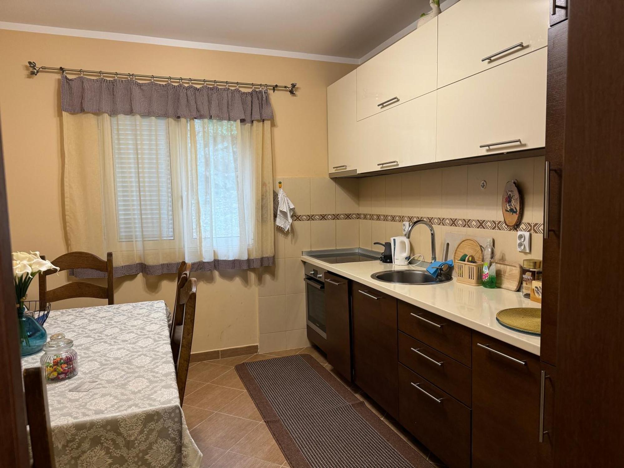 Apartman Nina Kotor Exteriör bild